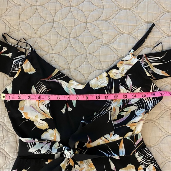 Yumi Kim | Rock The Boat Romper — Black Floral | Size Small - Picture 10 of 14
